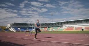 马来西亚羽毛球公开赛首日：国羽7胜2负 梁王组合与陈刘组合吞败